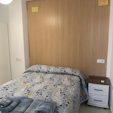 Second-line - Saffari Apartament